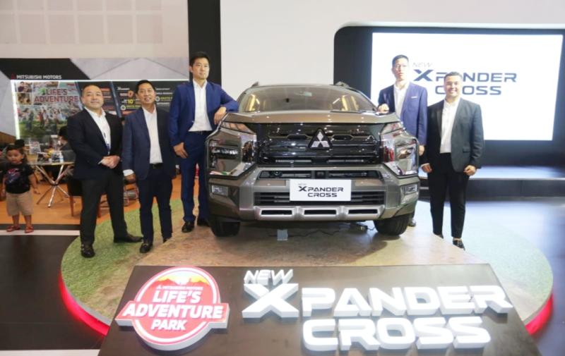 Mitsubishi New Xpander Cross ditampilkan di ajang pameran otomotif GIIAS 2022 di Surabaya, yang mulai dibuka hari ini