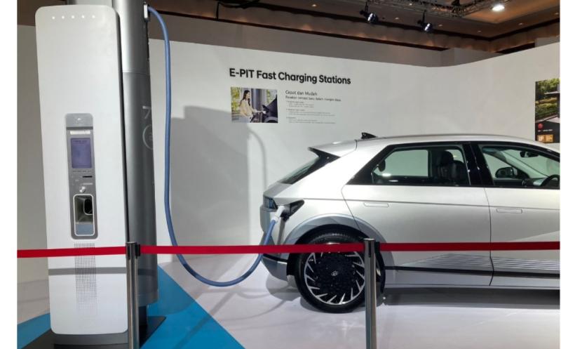 E-PIT, fast charging station milik Hyundai yang kini tersebar dari mall, diler, hotel hingga rest area sehingga usah khawatir soal pengisian daya. (foto : hmid)