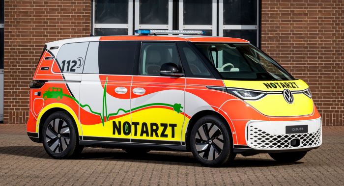 Mobil listrik ID. Buzz yang menjadi mobil ambulance dari Volkswagen