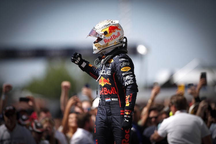 Max Verstappen (Belanda/Red Bull), kesempatan pertama di GP Singapore. (Foto: ist)