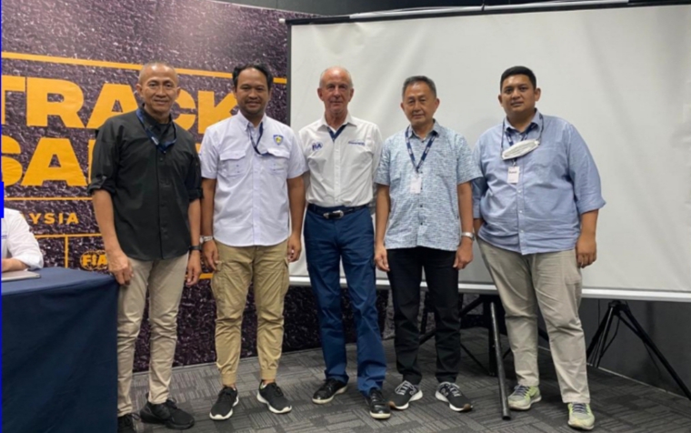 Terkait Safety Dalam Balap, 4 Pentolan Olahraga Mobil Indonesia Ikuti FIA Track Safety di Sepang Malaysia