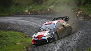 Kalle Rovanpera (Finlandia/Toyota), tinggal beraksi di 4 SS terakhir menuju sejarah baru WRC. (Foto: wrc)