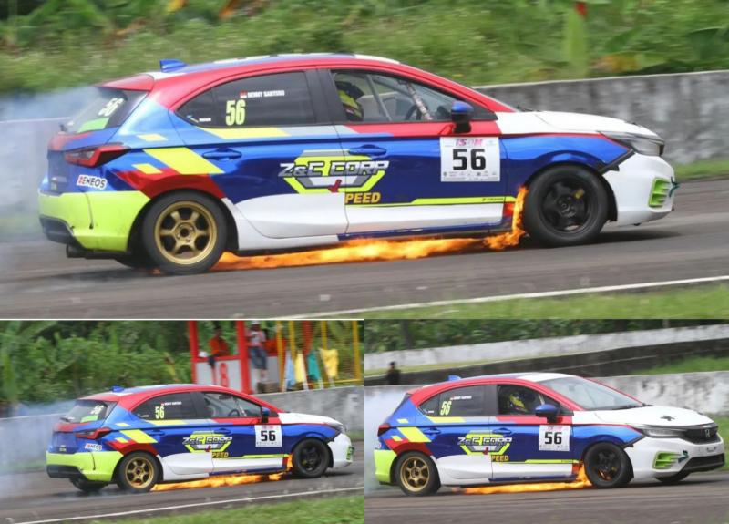 Tiga frame insiden mobil kebakaran yang dialami pembalap senior Benny Santoso di race kelas ITCR 1500 Master ISSOM 2022 putaran 5 di sirkuit Sentul Bogor. (foto2 : aphit) 