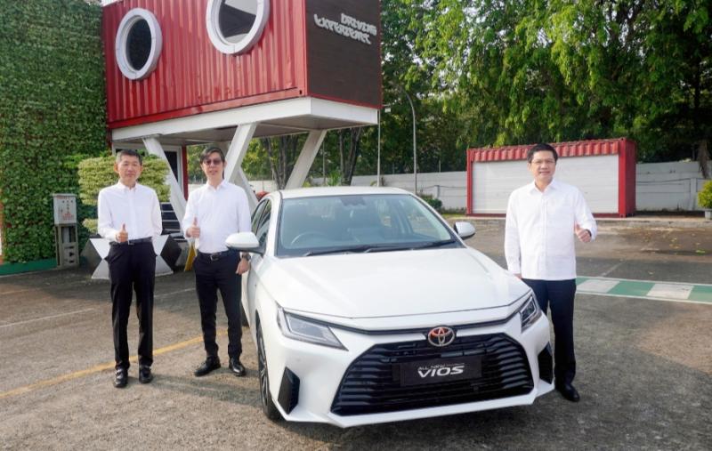 Toyota All New Vios generasi ke-4 diluncurkan Toyota Astra Motor dengan transformasi desain dan fitur advance sedan kelas atas di Jakarta hari ini