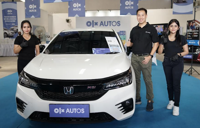 Salah satu gerai OLX Autos yang baru diresmikan di salah satu kota di Jawa Tengah