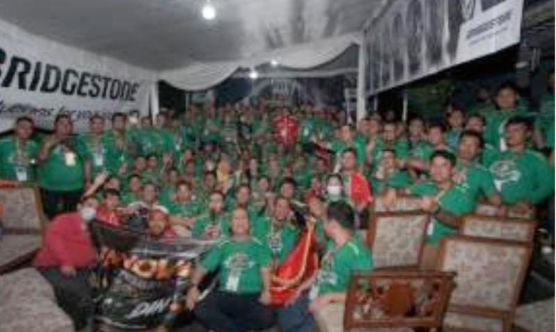 Para member Innova Community dalam silaturahmi pada kopi darat (Kopdar) Akbar di Surabaya