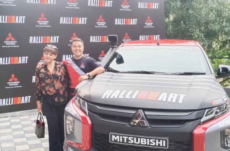 Rifat Sungkar dan Sissy Priscillia, siap dengan tantangan baru di luar Kejurnas Sprint Rally dan Rally untuk musim depan. (foto : bs)