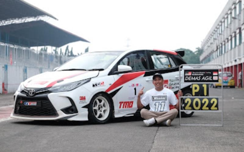 Demas Agil, raih juara nasional ITCR 1600 Max bersama Toyota Gazoo Racing Indonesia pada Kejurnas Balap Mobil ISSOM 2022. (foto : tgri)
