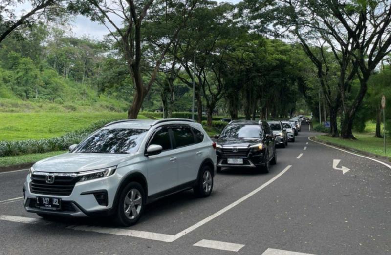 Acara Weekend Gateway, Honda ajak keluarga All New Honda BR-V Surabaya bertamasya ke Lereng Gunung Arjuno di Jawa Timur