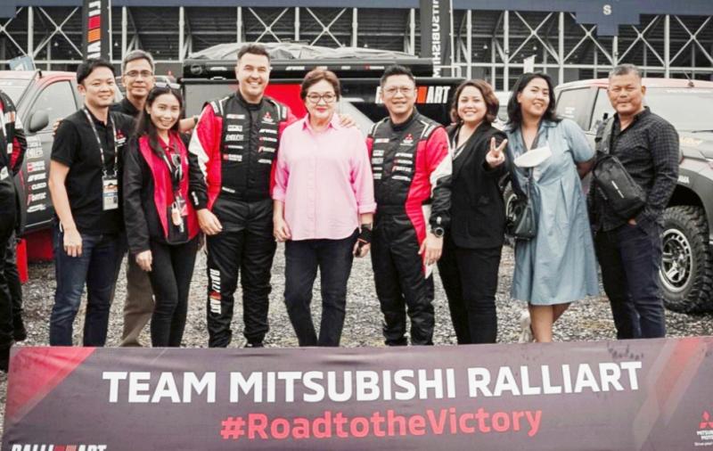 AXCR 2022: Perally Mitsubishi Ralliart Rifat Sungkar Dapat Tambahan Semangat Kehadiran Sang Mama di Buriram
