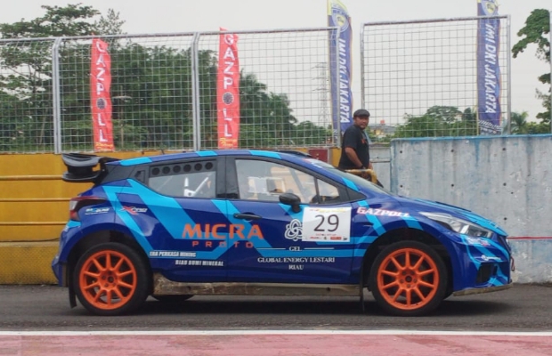 ISSOM 2022 : Pembalap Riau Dypo Fitra Cetak Double Winner, Jajal Nissan Micra Proto Untuk Time Attack
