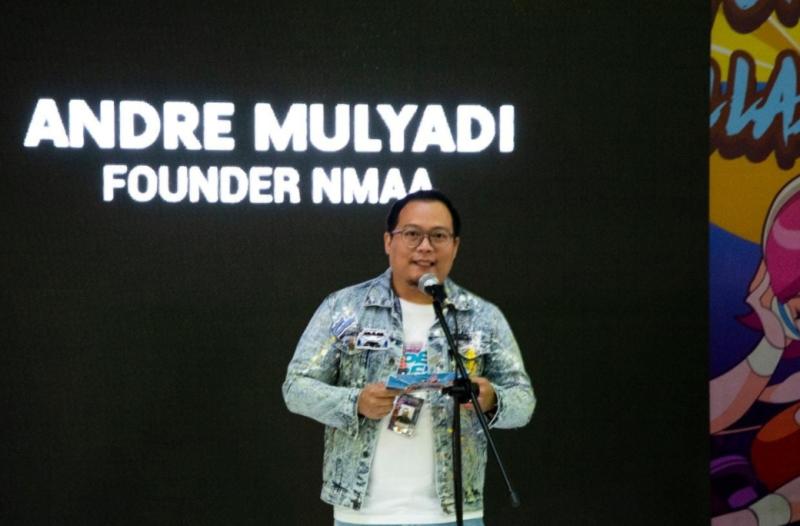 Andre Mulyadi, Founder NMAA menerima penghargaan Person Of The Year di bidang otomotif 2022
