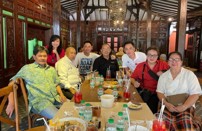 Mantan Perally Rio Sarwono Menjadi Tuan Rumah Natalan Perally Jadoel di Rumah Sarwono Pasar Minggu Jakarta Selatan