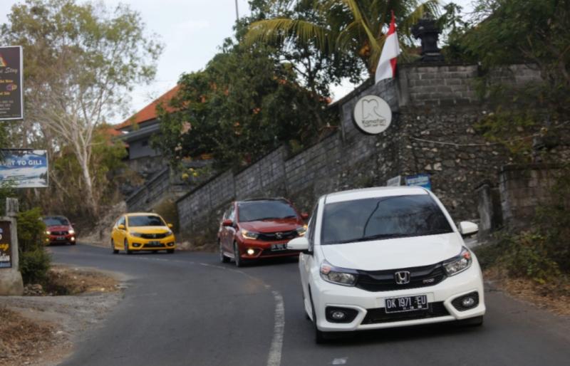 Honda Brio berhasil menjadi mobil dengan penjualan tertinggi di Indonesia pada 2022, cetak wholesales 61.025 unit