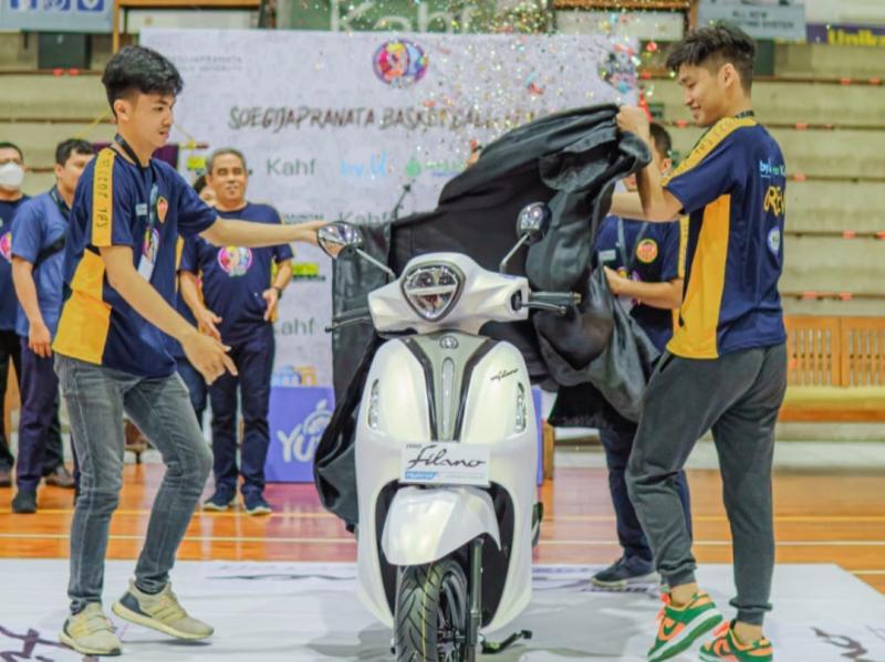 Diluncurkan di kota Semarang Jawa Tengah, Yamaha Grand Filano Hybrid-Connected disambut antusiasme kaum milenial dan kalangan muda