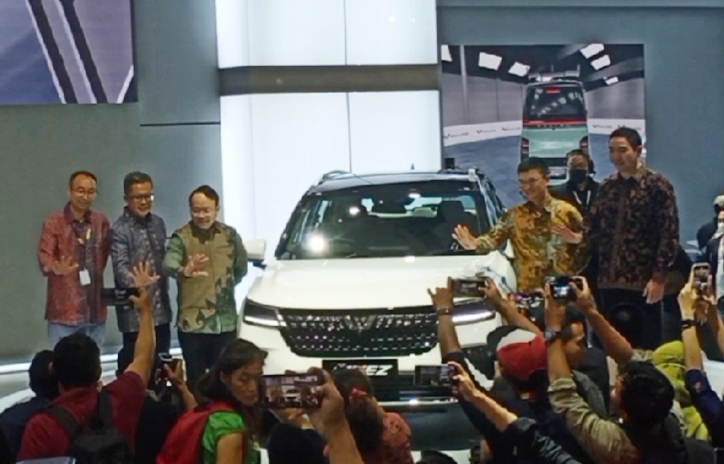 Wuling Alvez untuk segmen SUV Compact diluncurkan di ajang pameran IIMS 2023, JI Expo Kemayoran Jakarta