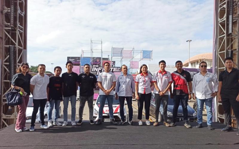 Para narasumber Parade dan Talkshow Pembalap 3 Generasi gelaran Mobilinanews dan PT Dyandra Promosindo di IIMS 2023, JI Expo Kemayoran