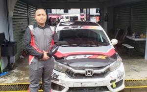 ISSOM 2023 : Ade Maulana Saepudin, Pembalap Gress Asal Bandung Siap Laga di Honda Brio Speed Challenge