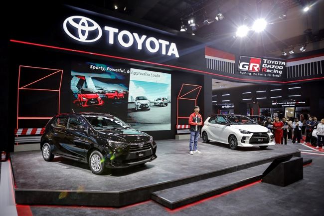 Toyota luncurkan mobil barunya di ajang GJAW 2023 Senayan, Jakarta