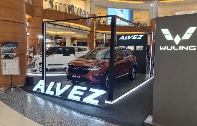 Tampang Mid SUV Wuling Alves yang baru diluncurkan di ajang IIMS 2023 lalu menggoda konsumen kendaraan di Indonesia