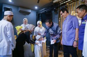 Amalan di Bulan Ramadhan, Ketua MPR RI dan Ketum IMI Pusat Bamsoet Bersama GERAK BS Berikan Santunan Kepada Anak Yatim