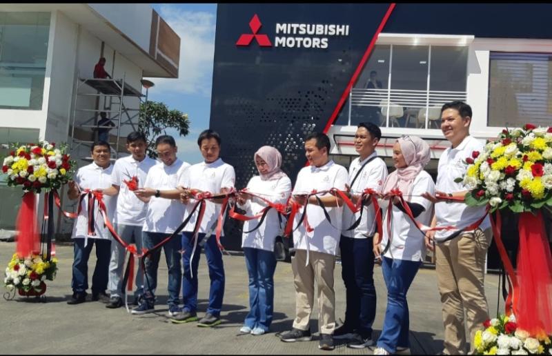 Peresmian Posko Siaga 24 Jam Mitsubishi Motors di Rest Area Km 57 Cikampek, Purwakarta, Jawa Barat hari ini 