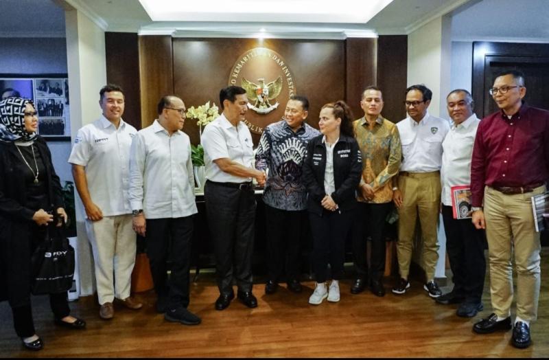 Bamsoet bersama pengurus IMI Pusat bertemu Menko Marves Luhut Binsar Panjaitan, dorong legalitas kendaraan konversi dan kustom di Indonesia