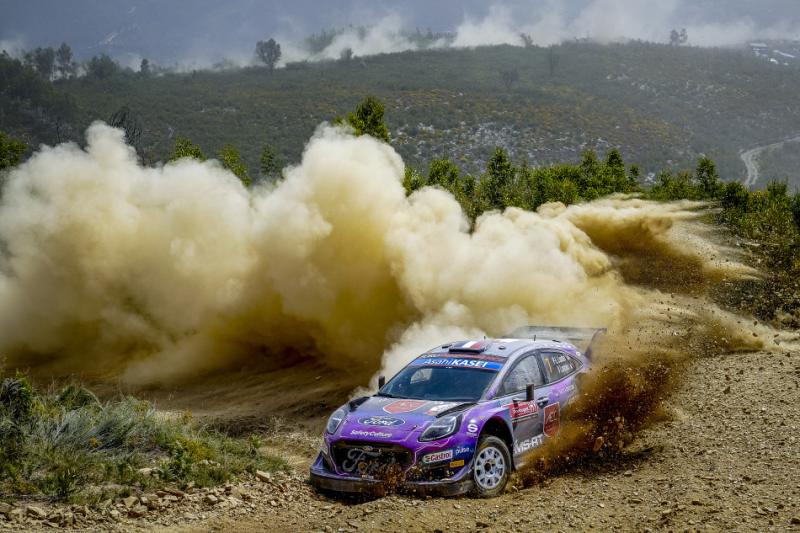 Trek gravel Rally Portugal yang berdebu tebal jika kering dan hancur-hancuran jika hujan. (Foto: fia)