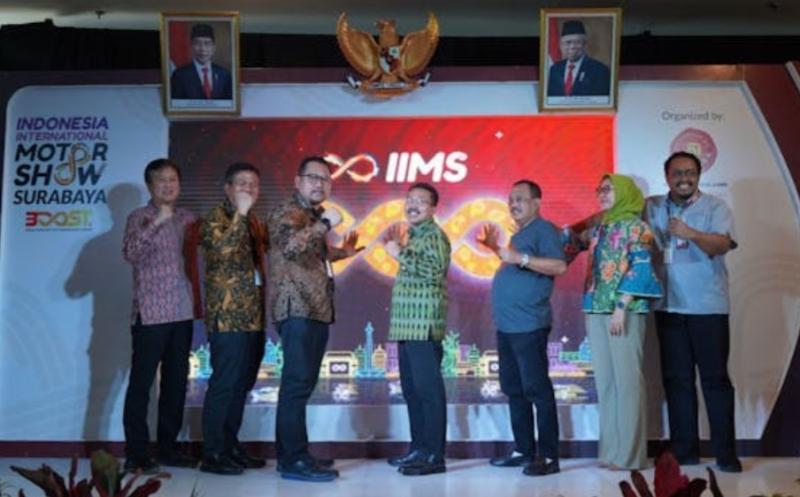 Pameran Otomotif IIMS 2023 Surabaya dibuka di Grand City Convex Surabaya, Rabu (31/5/2023)