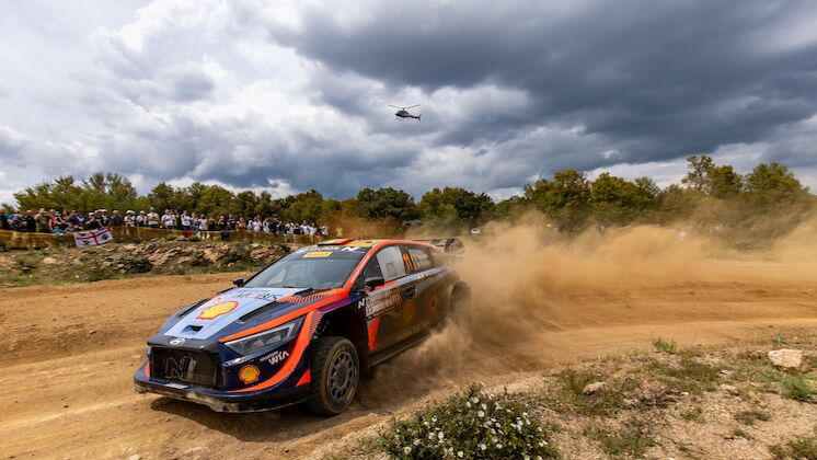 Hyundai tunjukkan dominasi dengan double podium di Rally Sardegna, Italia. (Foto: wrc)