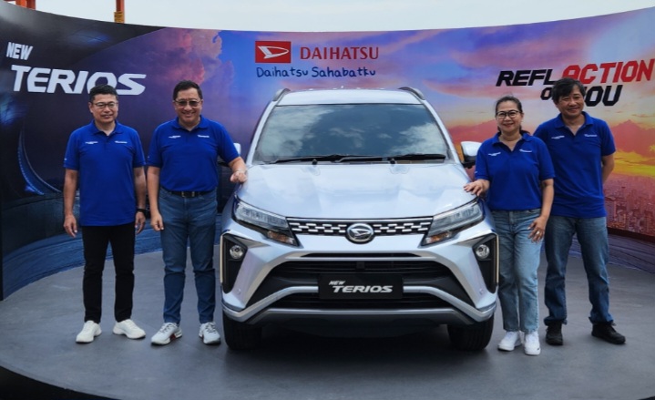 Daihatsu New Terios versi penyegaran yang Sporty Adventure diluncurkan di Pantai Ancol Jakarta Utara hari ini