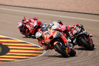 Marc Marquez harus jaga status di tengah kencangnya motor dari skuad Ducati dan KTM. (Foto: hondaracingcorporation)