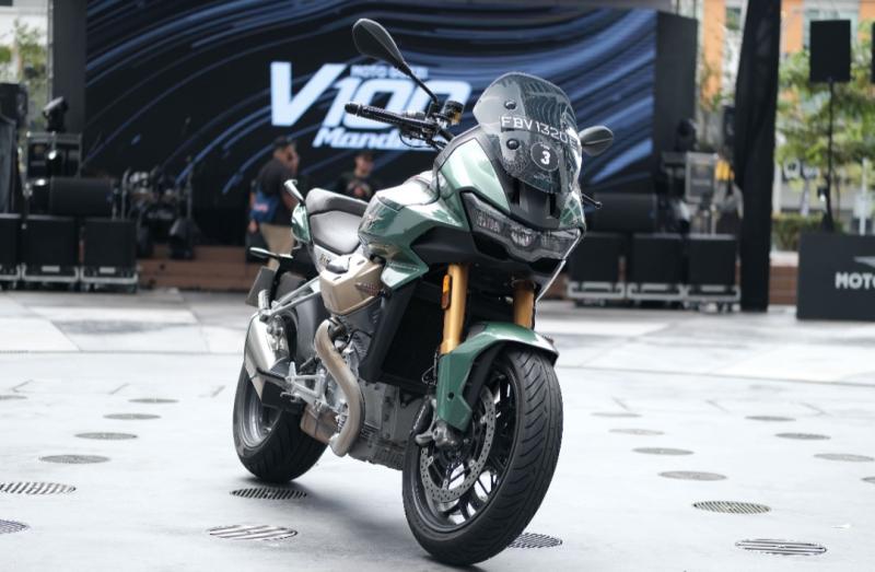 Diluncurkan di Kuala Lumpur (Malaysia), Moto Guzzi V100 Mandello resmi hadir untuk pasar Asia Pasifik    