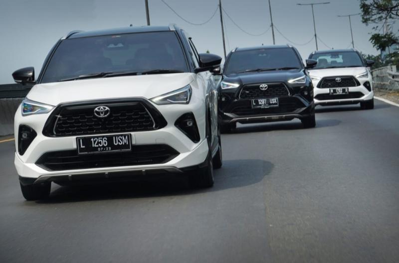 Toyota All New Yaris Cross Hybrid EV saat dijajal di ruas tol Malang - Surabaya