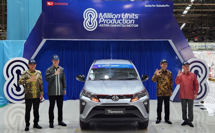 Daihatsu Indonesia rayakan pencapaian gemilang selama 45 tahun dengan produksi 8 juta unit
