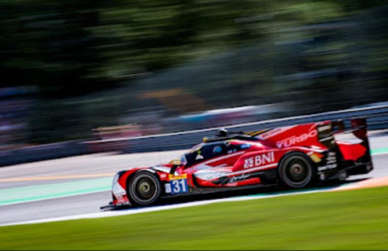 Mobil WRT 31 yang diperkuat pembalap terbaik Indonesia, Sean Gelael tercepat saat latihan bebas di 6 Hours of Monza 2023