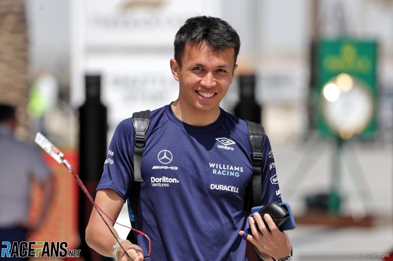 Pembalap Thailand Alex Albon jadi bintang dalam dua sesi awal GP Inggris di Sirkuit Silverstone. (Foto: racefans)