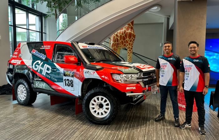 Offroader Indonesia Julian Johan dan co-driver Recky Resanto siap mengikuti ajang Asia Cross Country Rally (AXCR) 2023 di Thailand dan Laos