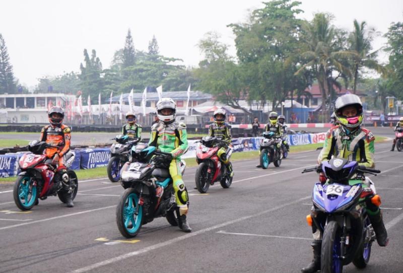 Kualifikasi balap motor PON XXI 2024 di Aceh - Sumut dilangsungkan di Sentul International Karting Circuit Bogor kemarin dan hari ini
