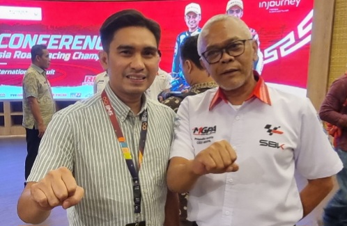 Rudi MF (kiri) selaku GM PT Dyandra Promosindo dan Priandhi Satria (CEO MGPA) di Jakarta baru-baru ini. (foto : budsa