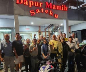 Menjamu Komunitas Legend Riders di Dapur Mamih Sateku Melawai, H. Deddy Yusuf : Udah Lama Pengin Gabung  