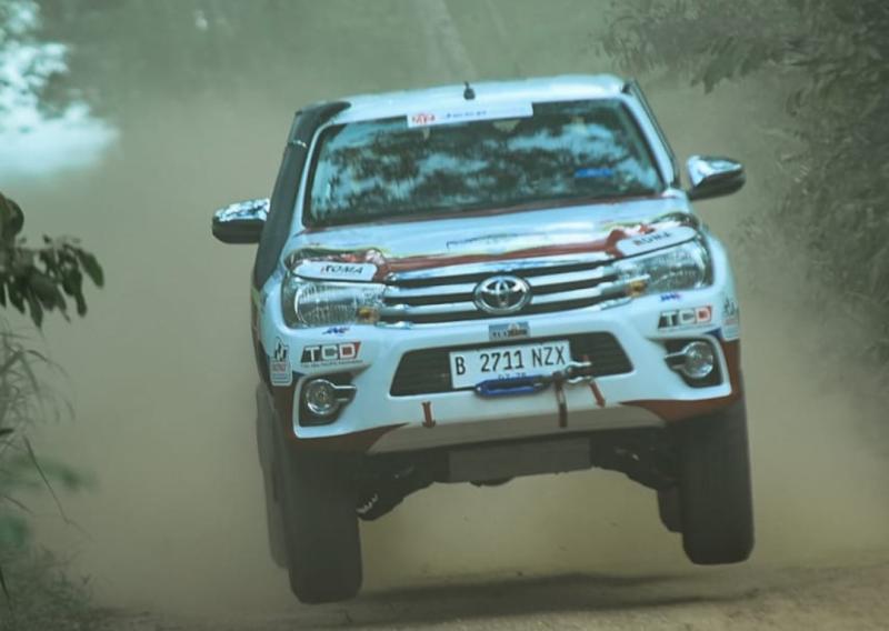 AXCR 2023 : TB Adhi Perally Toyota Gazoo Racing Indonesia Sodok Peringkat 5, Memen Terkendala Fuel Pump
