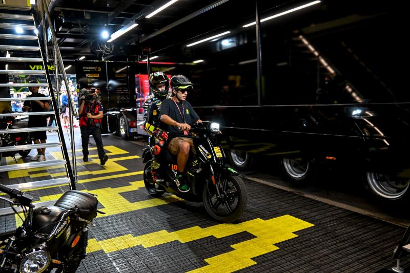 MotoGP 2023 Austria: Valentino Rossi Sebut Marco Bezzecchi Tetap di VR46 Racing, Ini Alasannya