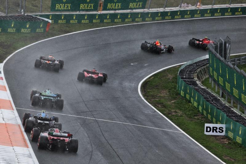 Hujan di GP Belanda , tetap saja mudah buat Verstappen mendulang gelar juara. (Foto: motorsportweek)