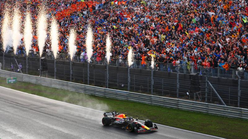 Trofi juara  Max Verstappen di Sirkuit Zandvoort Belanda, diprediksi bakal diteruskan di sirkuit Monza Italia akhir pekan ini. (Foto: f1)