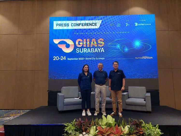 Konfrensi Pers persiapan penyelenggaraan GIIAS Surabaya 2023