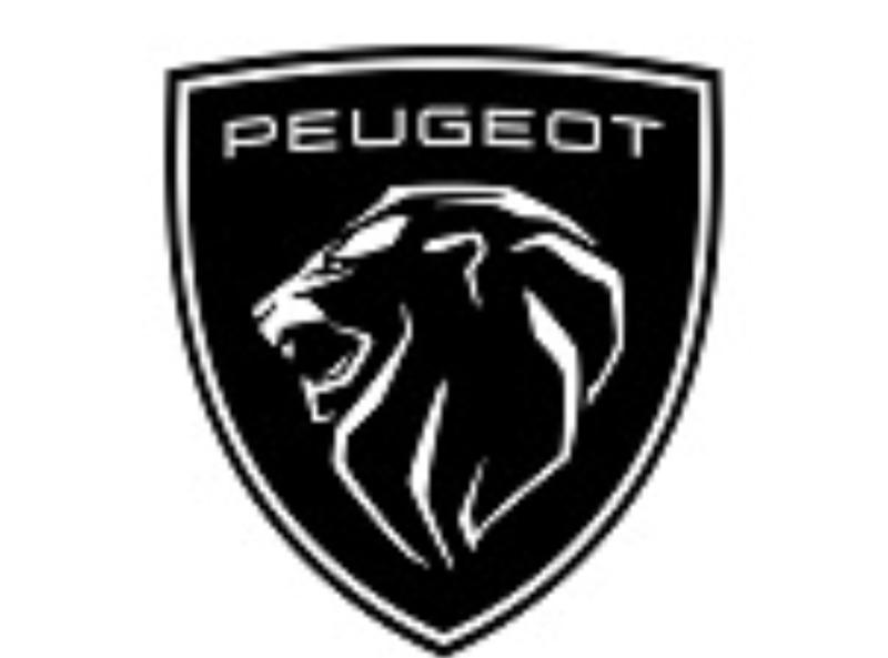 Tim Peugeot memenangkan FIA WEC dan ACO Low-Carbon Impact Award.