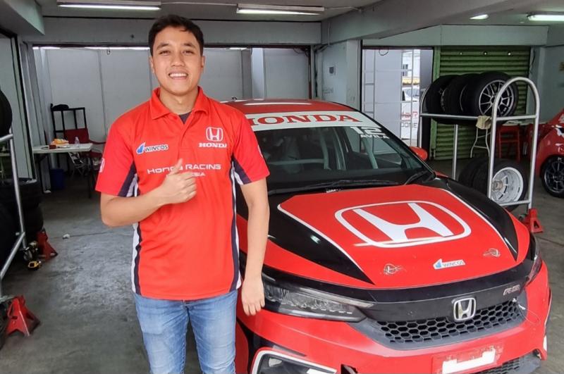 Avila Bahar, pembalap Honda Racing Indonesia di kelas ITCR 1500 balap mobil ISSOM 2023