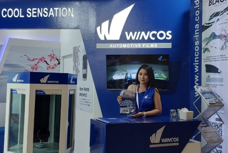 Wincos hadir di pameran otomotif GIIAS Bandung 2023 yang dimulai hari ini, menawarkan keunggulan kaca film asli Jepang