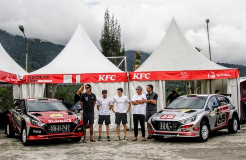 Danau Toba Rally 2023 : Sean dan Ricardo Gelael Kini Geber Mobil yang Sama Hyundai i20 di Grand Finale APRC